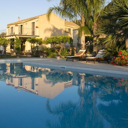 Baglio Sant'Andrea Bed and Breakfast Valderice Buitenkant foto