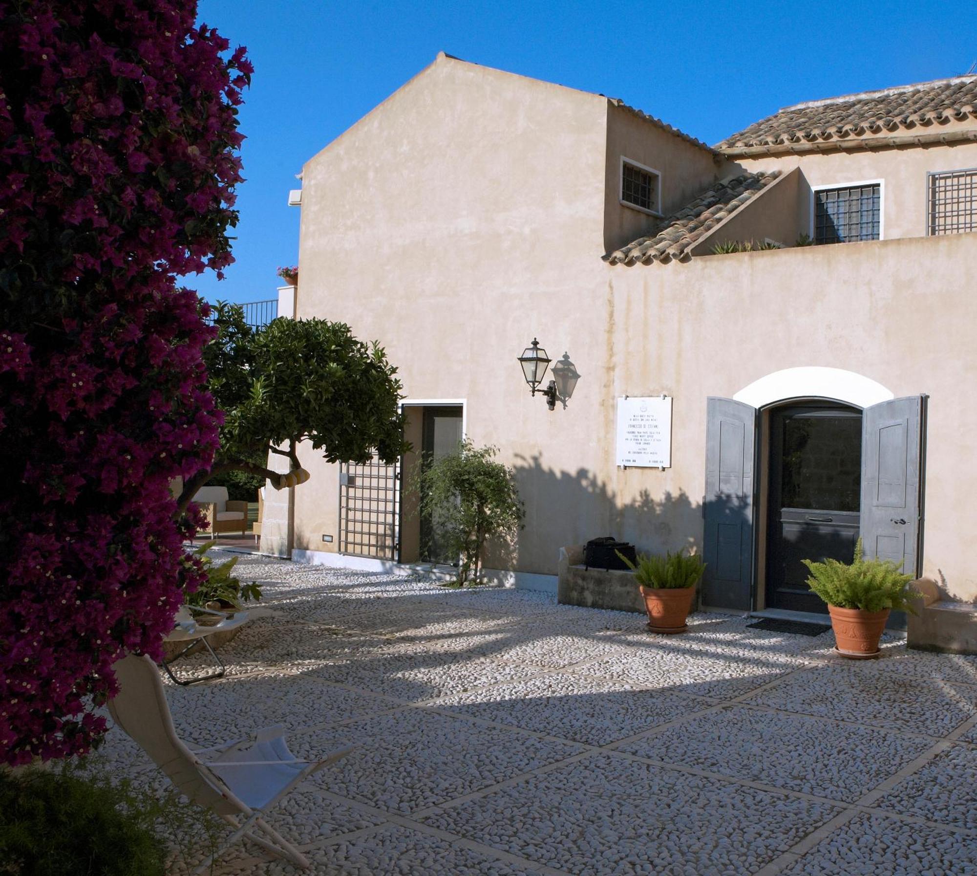 Baglio Sant'Andrea Bed and Breakfast Valderice Buitenkant foto